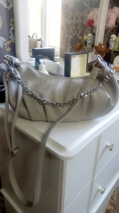 Сумки в отличном состоянии