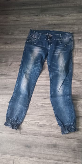 3 perechi de blugi+salopeta cadou