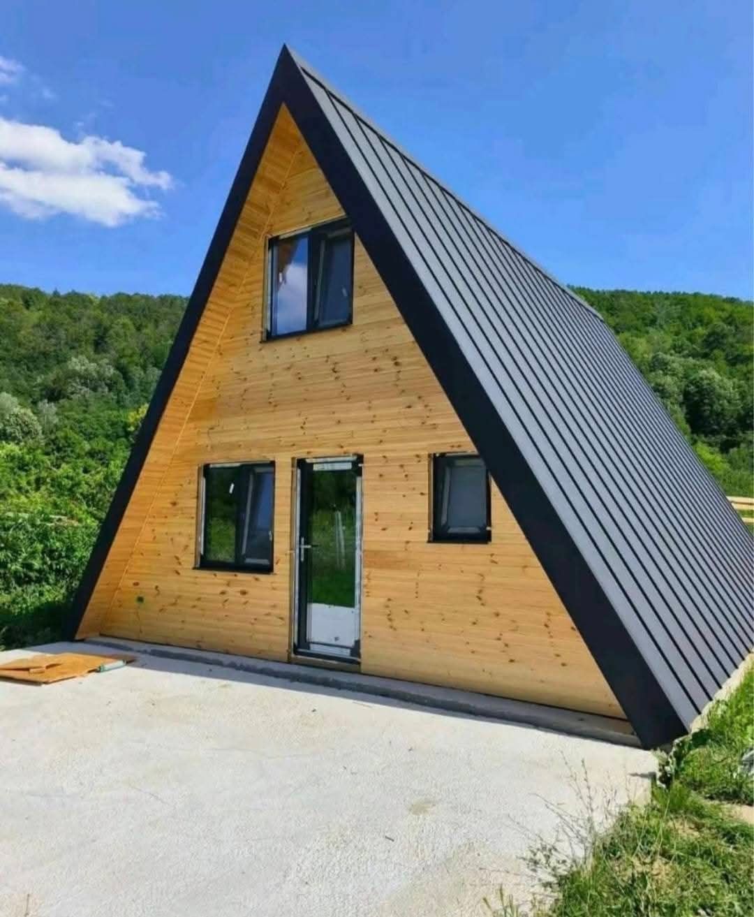 Executam Construim Case din structura de lemn si Cabane stil A Frame,