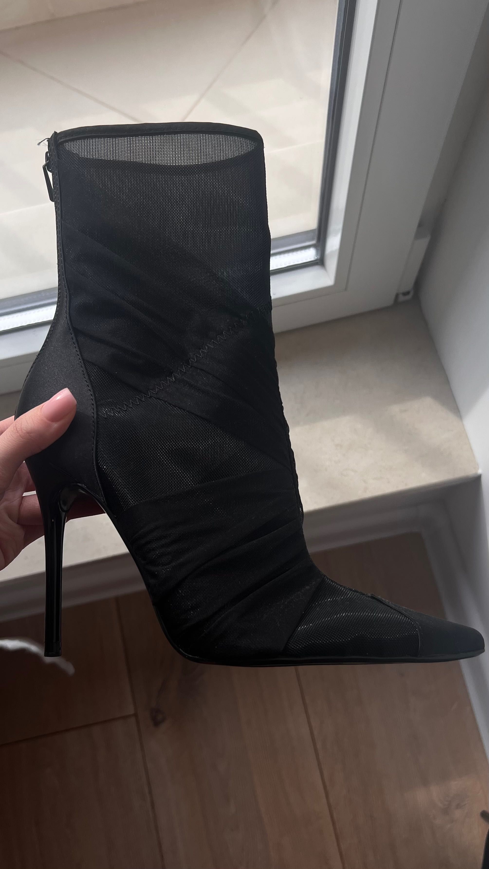 Zara боти на ток, номер 38
