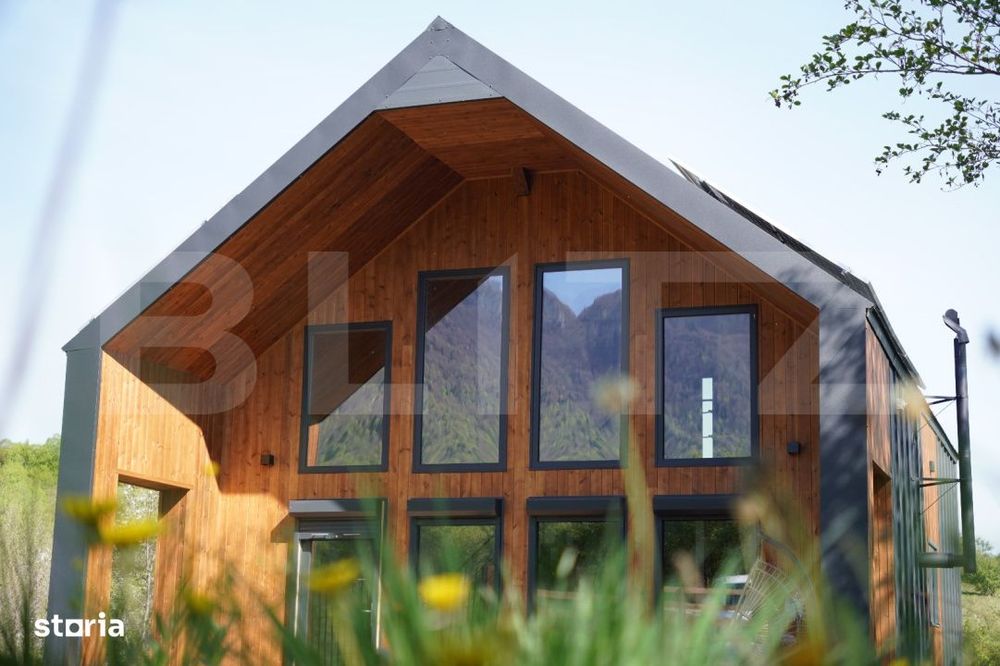 Casa De Lemn-Locuinta Sau Afacere La Cheie