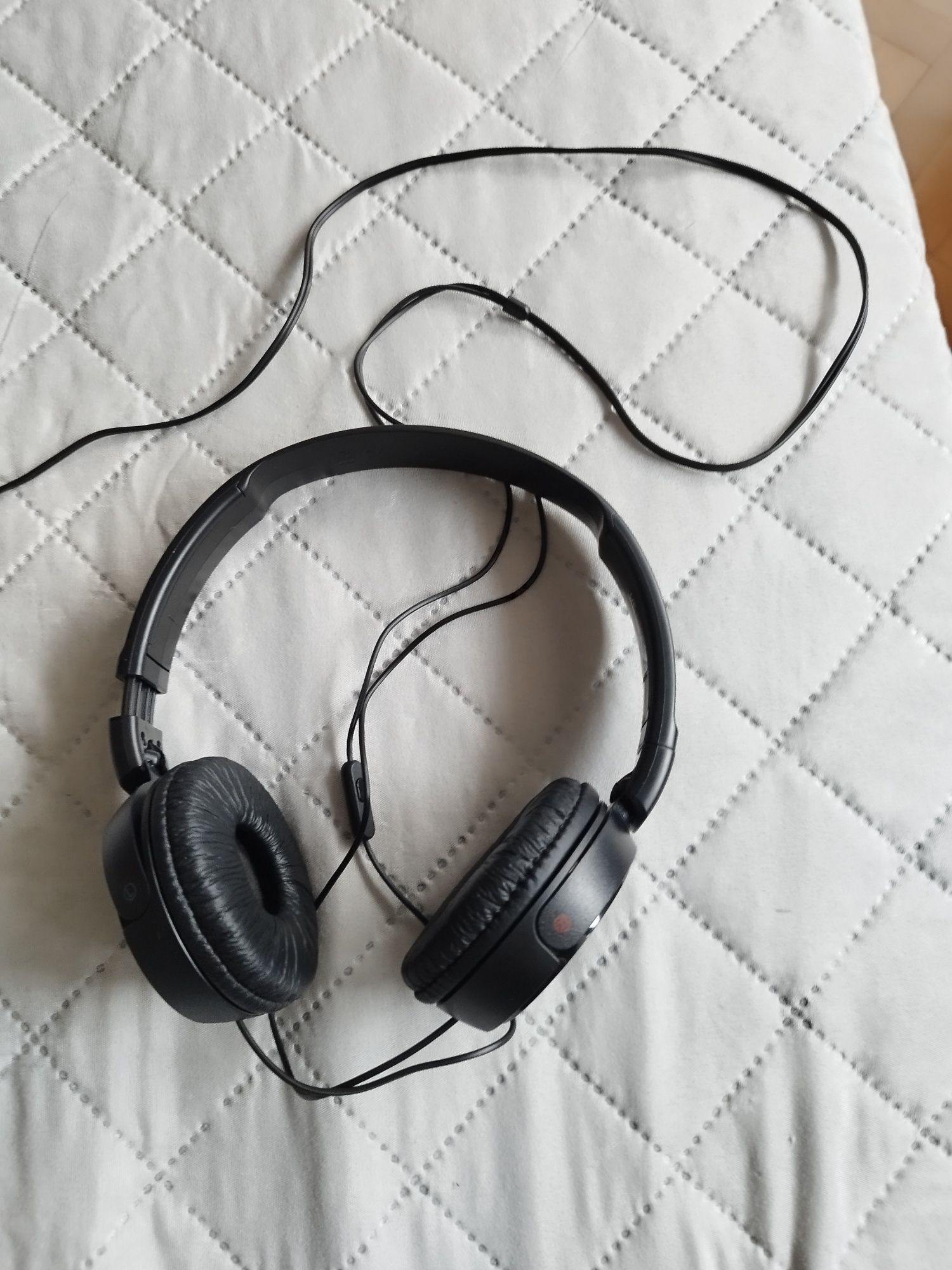 Слушалки Sony MDR-ZX110AP