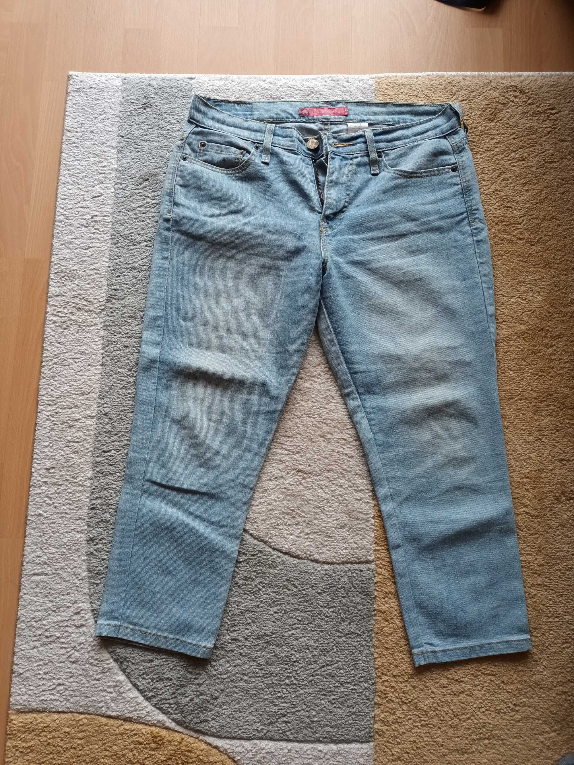 Панталон Stormberg,Umbro,Esprit, Brax,Levi's,Kaffe,Claire подарък