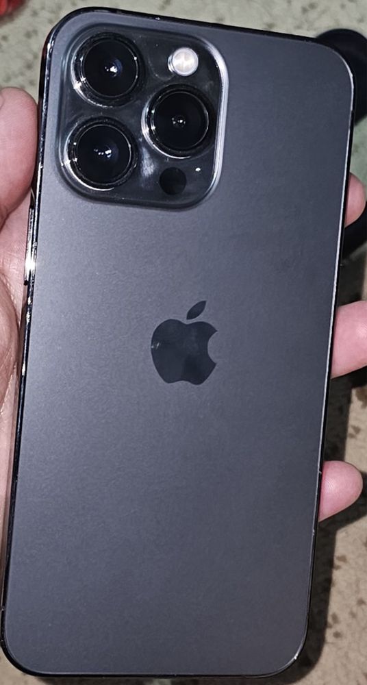 Iphone 13 pro 690$