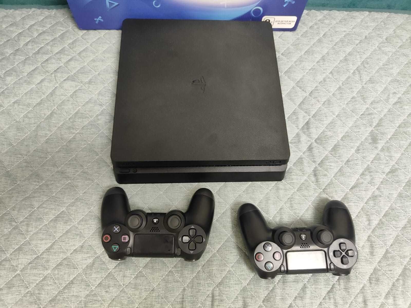 PlayStation 4 игравой приставка