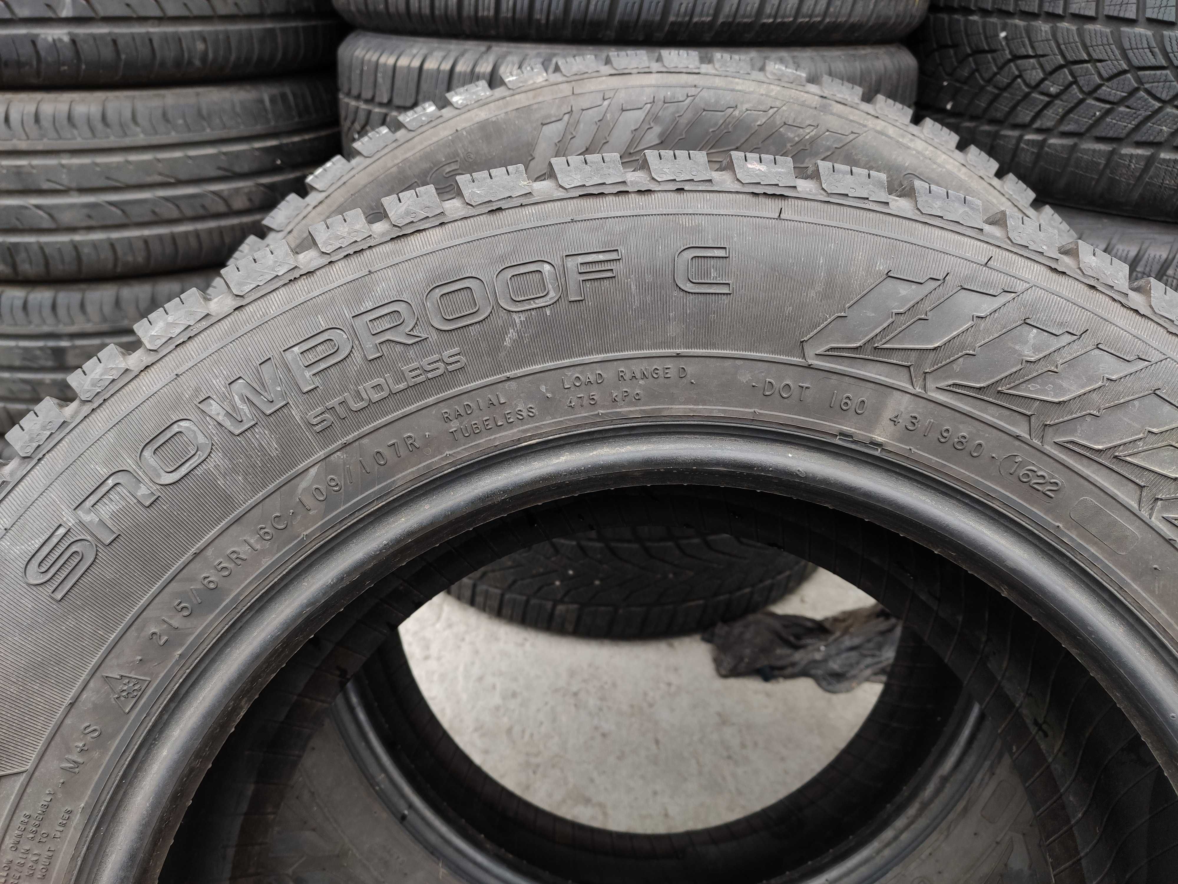 4бр Зимни Гуми за БУС  215 65 16 С - Nokian - DOT 2022