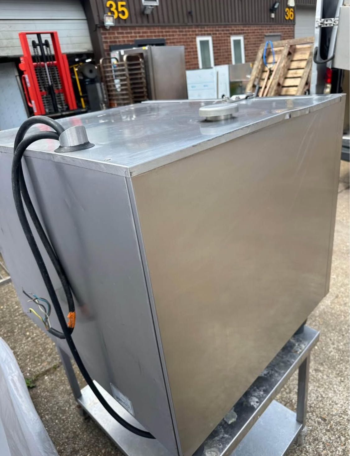 ,Рационал 61Е Селф Кукинг Сентер конвектомат-Rational SCC61E Combi Ove