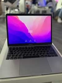 Macbook pro 13 touchbar