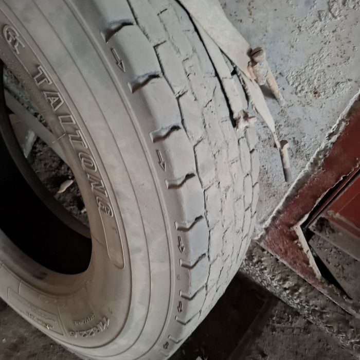 Продам б.у. шины r 22