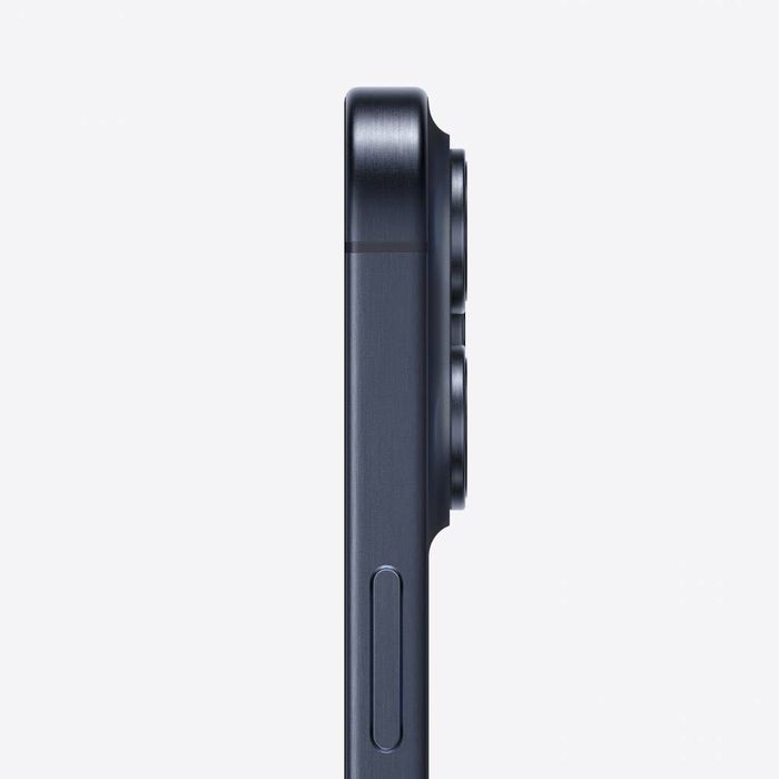 Продавам iPhone 15 Pro, 128 GB, закупен юни 2025 г.