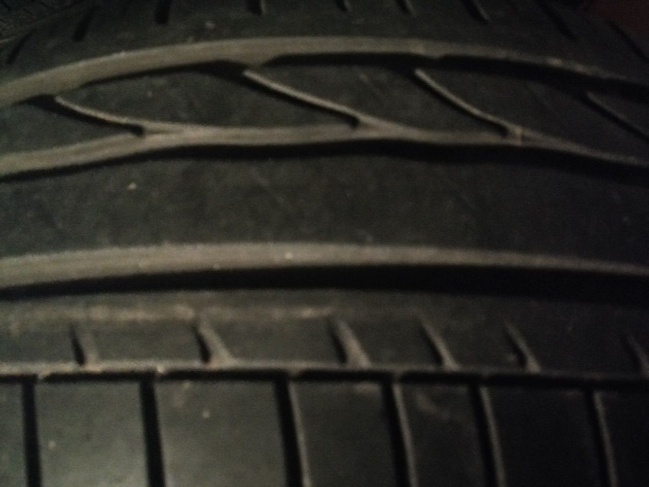 Brigestone 225/55 R17 RFT 97Y-pret/4 buc