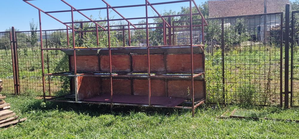 Iepuri 12 boxe pentru diverse rase