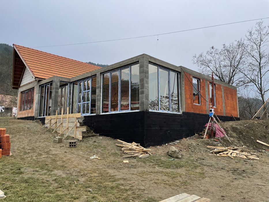 Tamplarie PVC si Aluminiu! Termopane! Usa glisanta! (Doar la comanda)