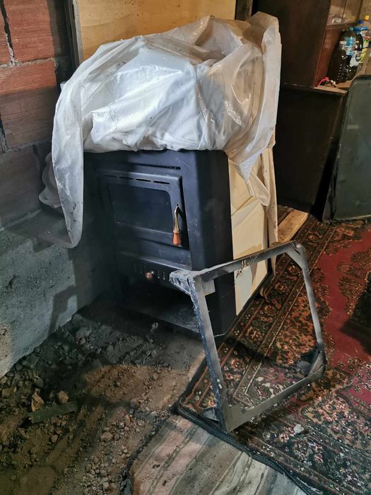 Печка с водна риза Прити