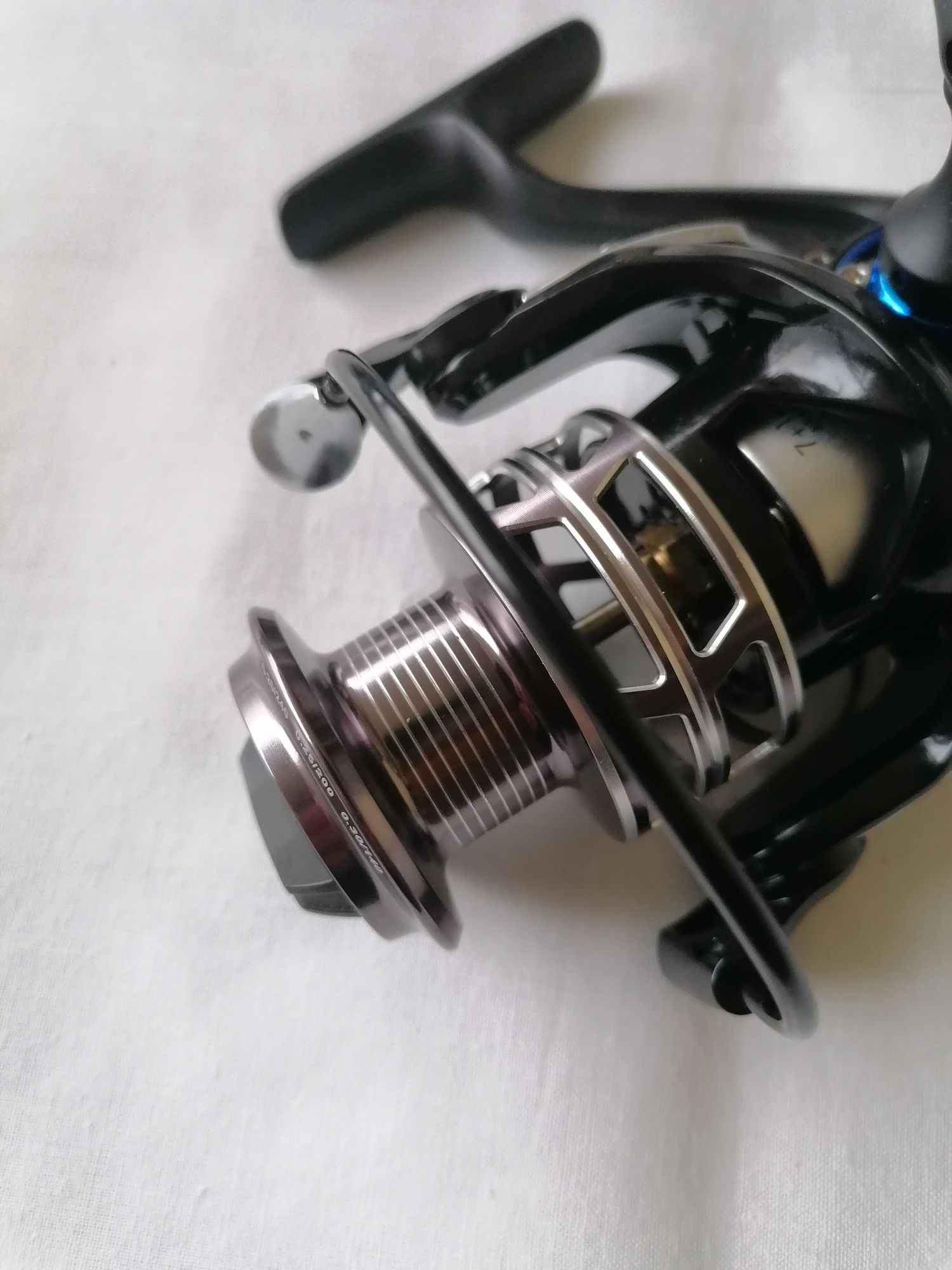 Mulinete spinning Aquantic AIM - X 3000