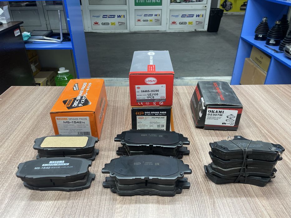 Тормозные колодки  на TOYOTA LEXUS NISSAN Mitsubishi