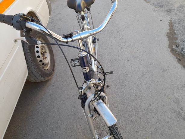 Vând bicicleta MC kenzie