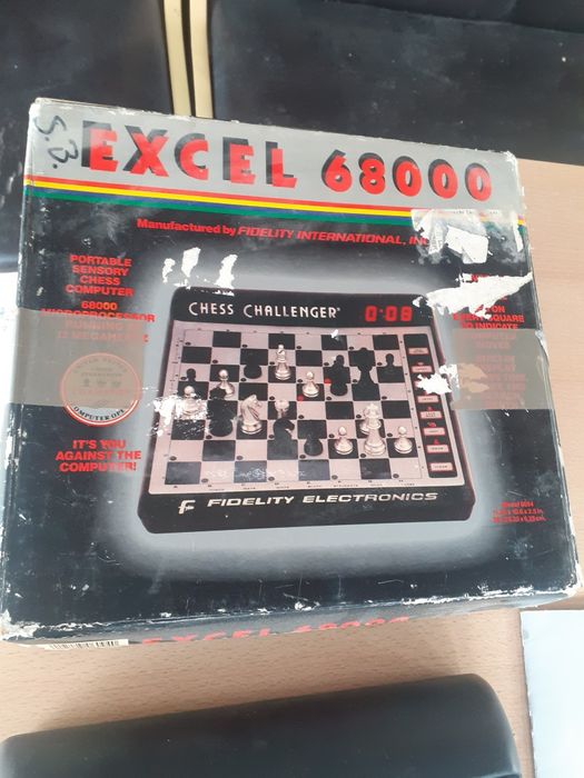 Sah electronic sah  Fidelity Excel 68000 made în USA vintage 1987 cole