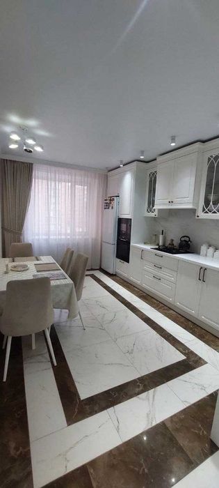 Продам 3х ком квартиру на 3м этаже в мкрн Береке