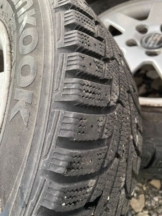 Jante Volvo 5x108 C30,v40, V50/S40 cauciucuri iarna 195 65 15