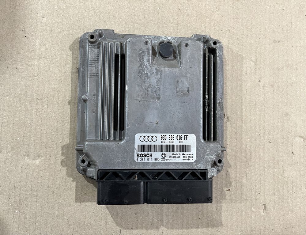 Calculator motor / ECU motor Audi A3 8P 2.0 tdi