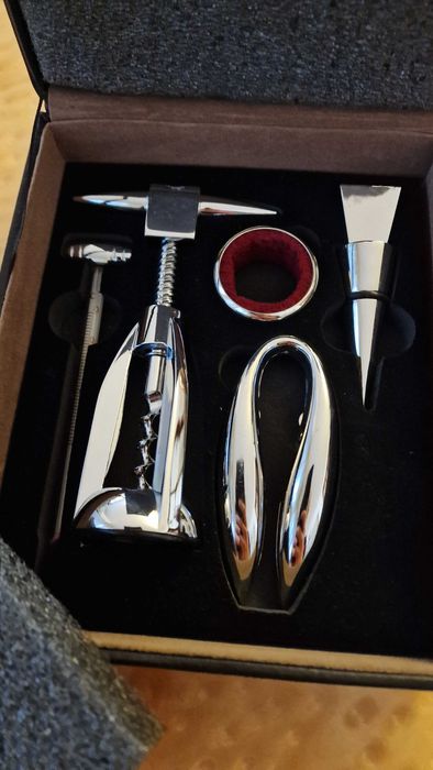 Set Somelier accesorii vin (cadou)