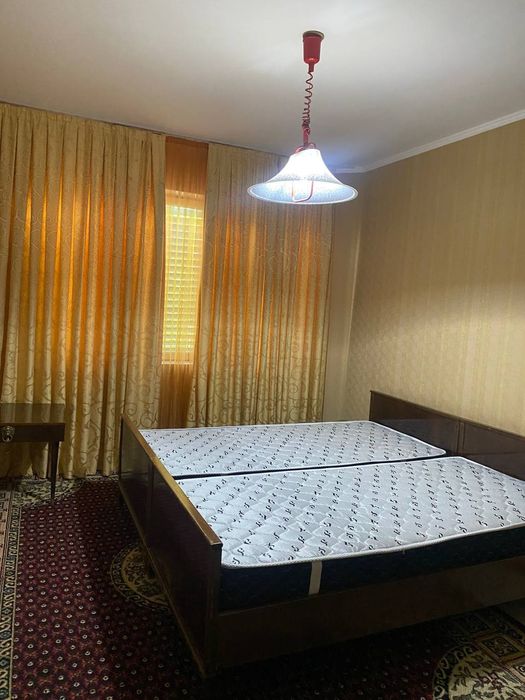 Сдается трёхкомнатная квартира
Возле университета КИУФ на 4 этаже. В к