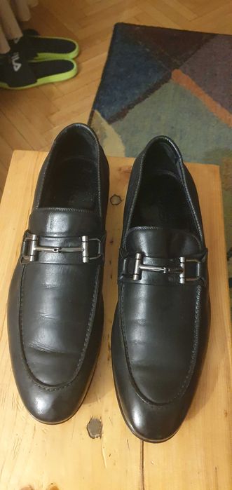 Pantofi bărbați deosebiti