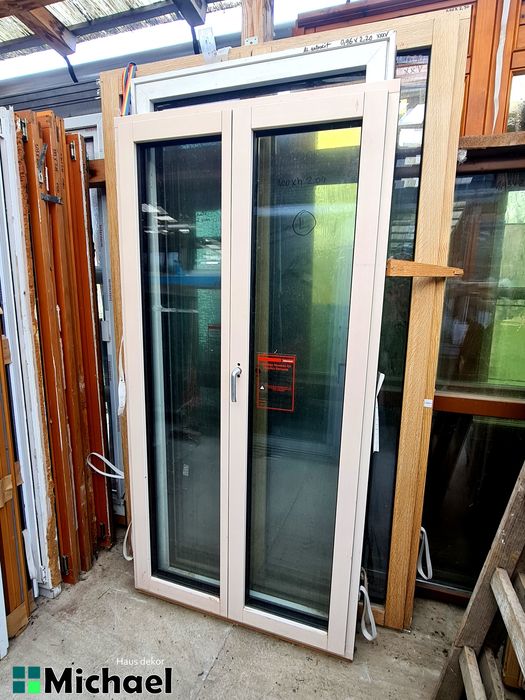 Usa terasa lemn masiv,Tripan,Internorm,Austria  ( L )