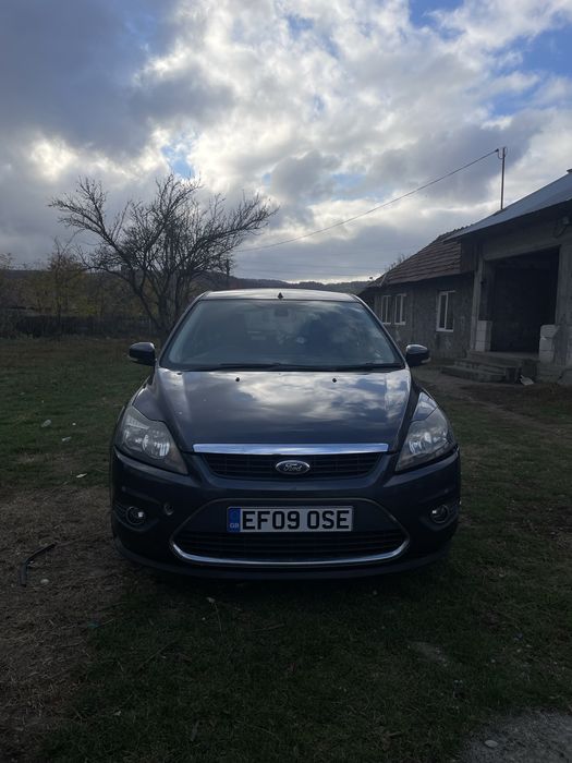Vând Ford Focus