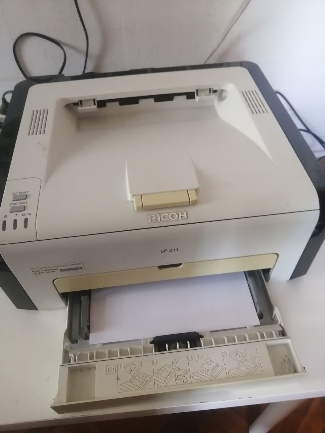 Imprimanta laser +4 cartuse