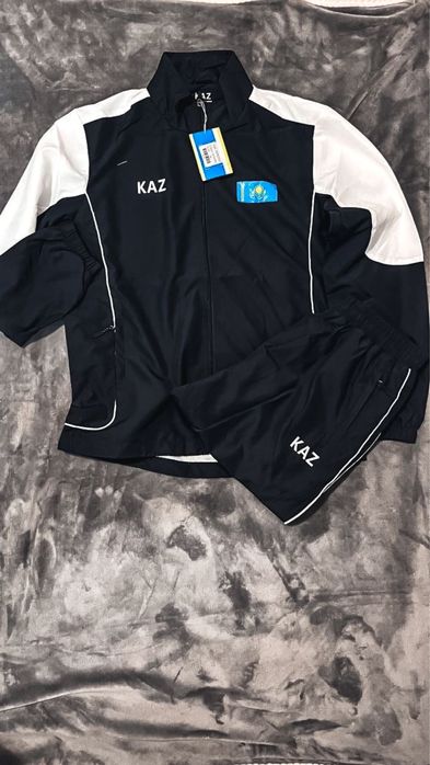 Спорттивка гарантия жаксы бағада әр түрлі размерде бар хабарласыныздар