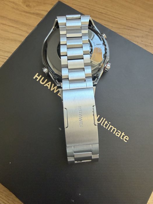 Smartwatch Huawei Ultimate Voyage ca nou
