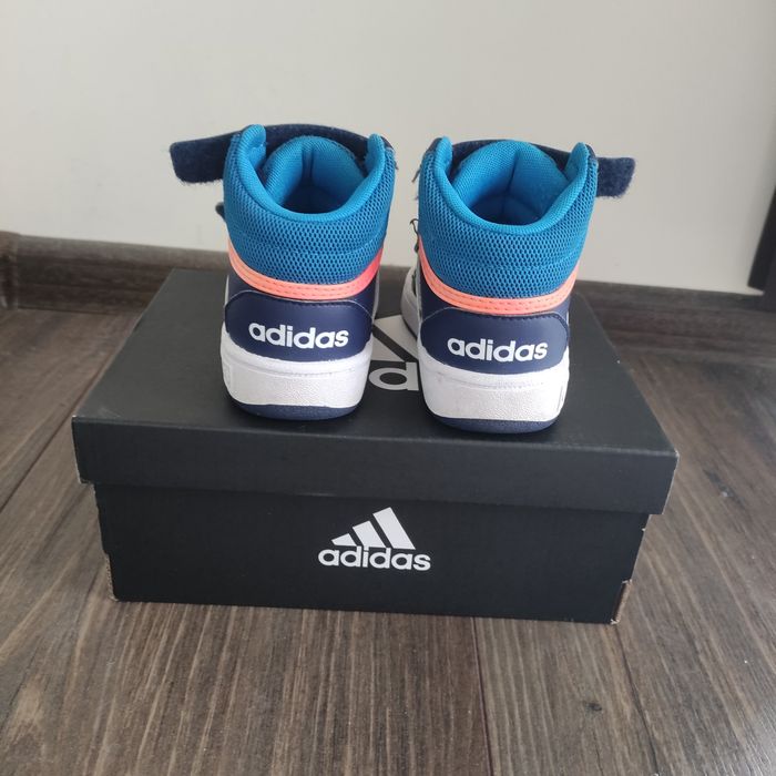 Детски кецове Адидас / Adidas