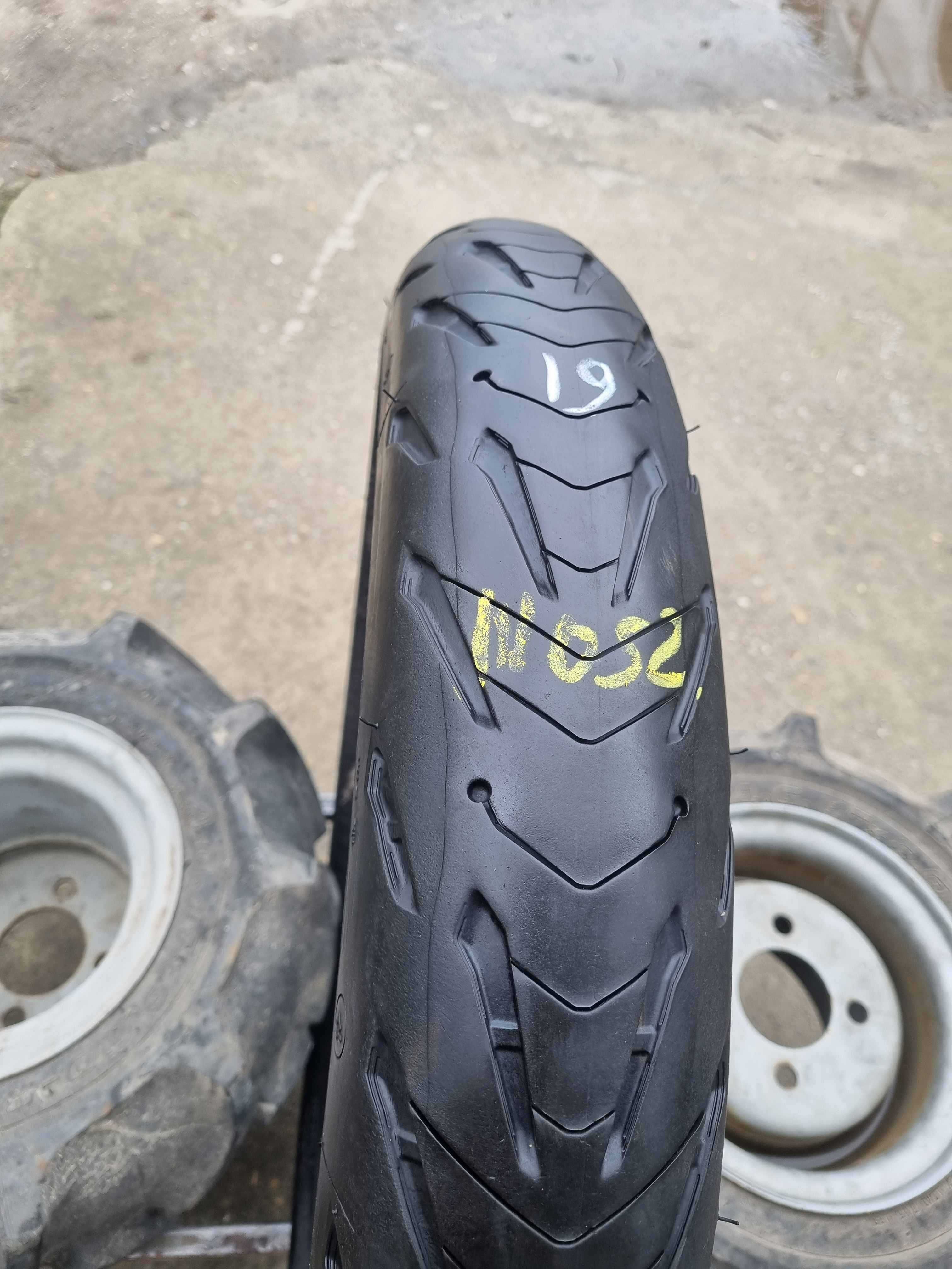 Cauciuc 120/70 ZR19 MICHELIN Road 5 Trail  60W - N052