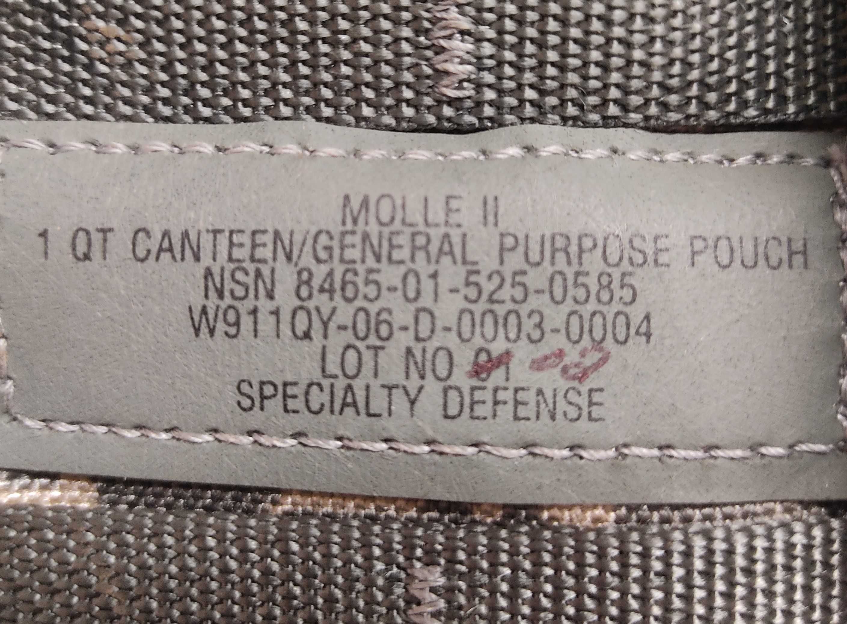 Манерка с моле джоб оригинал  от американската армия.