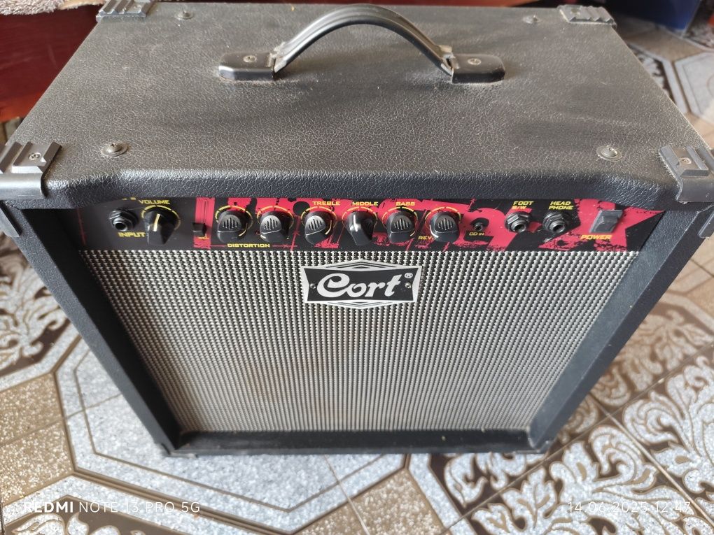 Усилвател за китара  Cort MX30R 30W