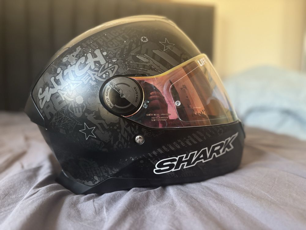 Каска Shark Skwal 2