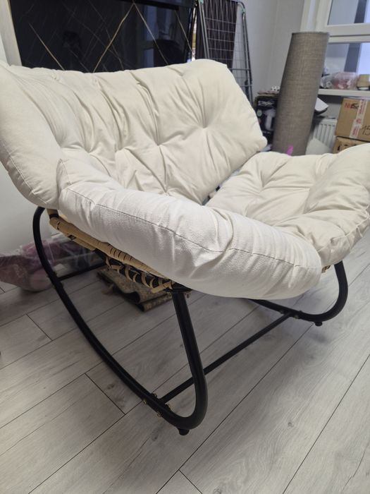 Продам кресло качалку