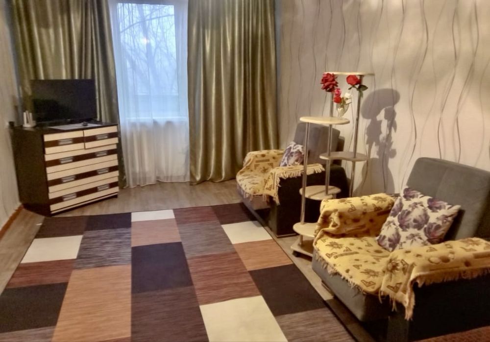 Квартира по суточно( по часам)