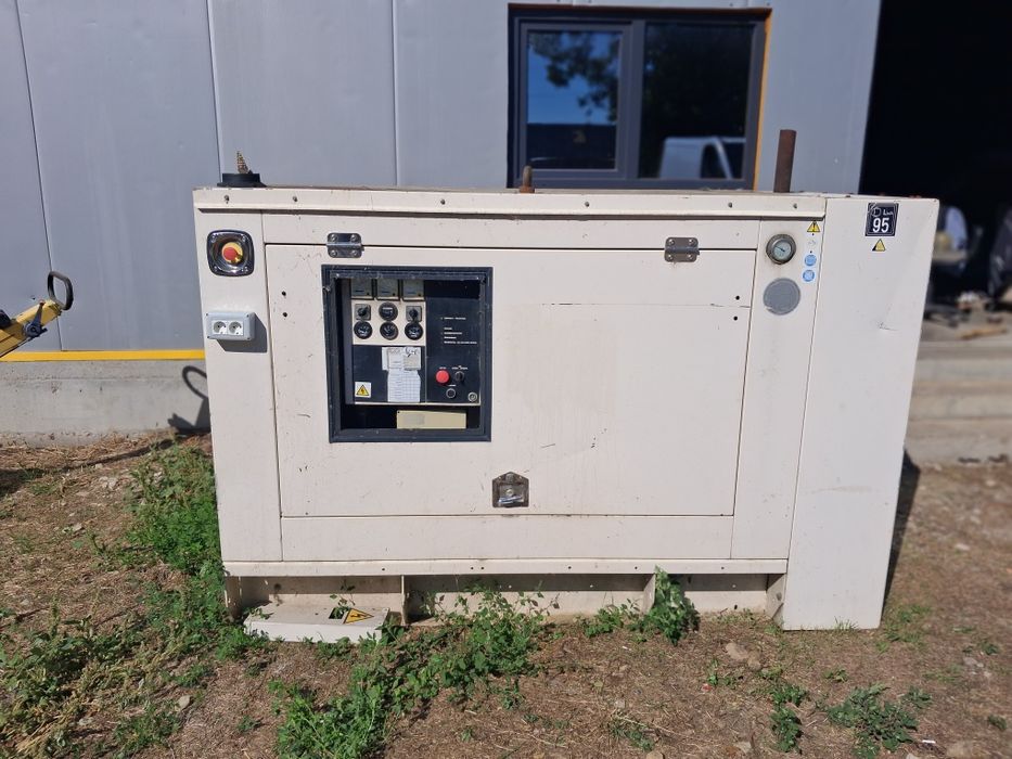 Generator   german diesel 380v 220v  35kw motor perkins