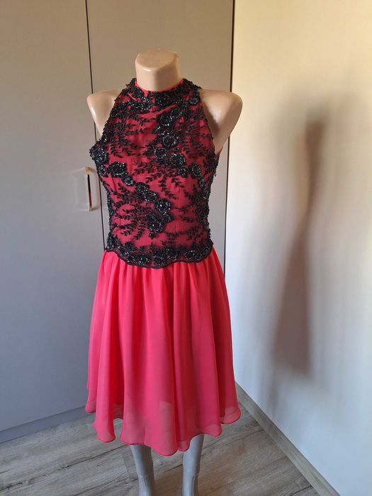 Rochie de ocazie cu dantela Dubai