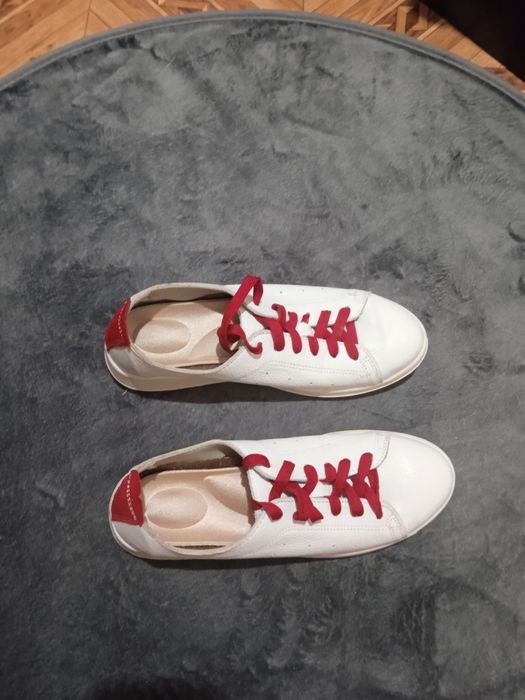 Спортни обувки,.