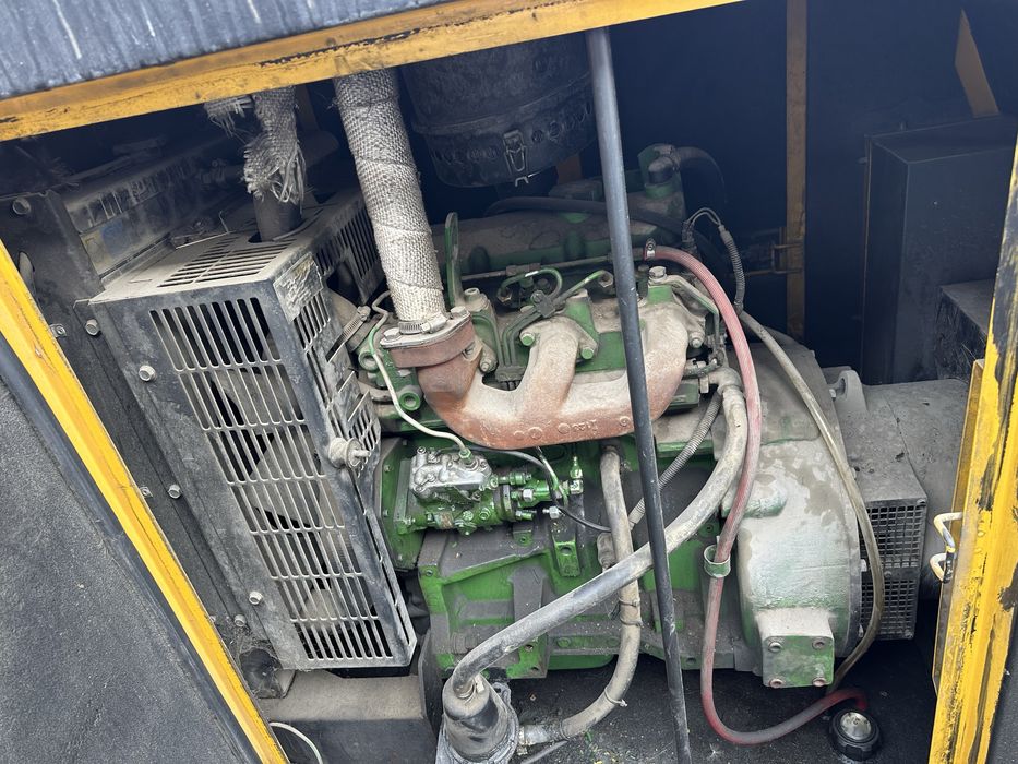 Продам генератор акса