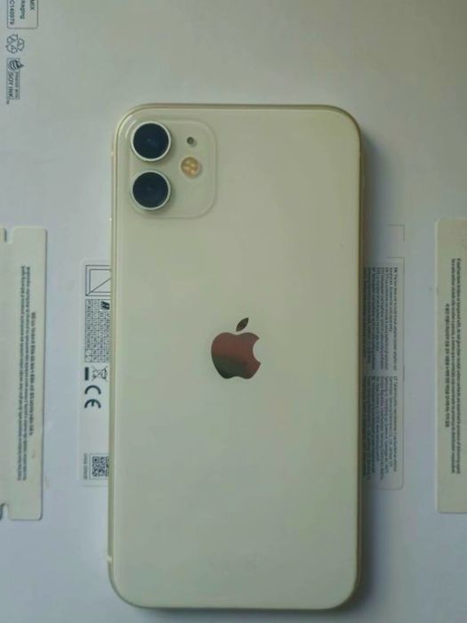 Iphone 11 white impecabil