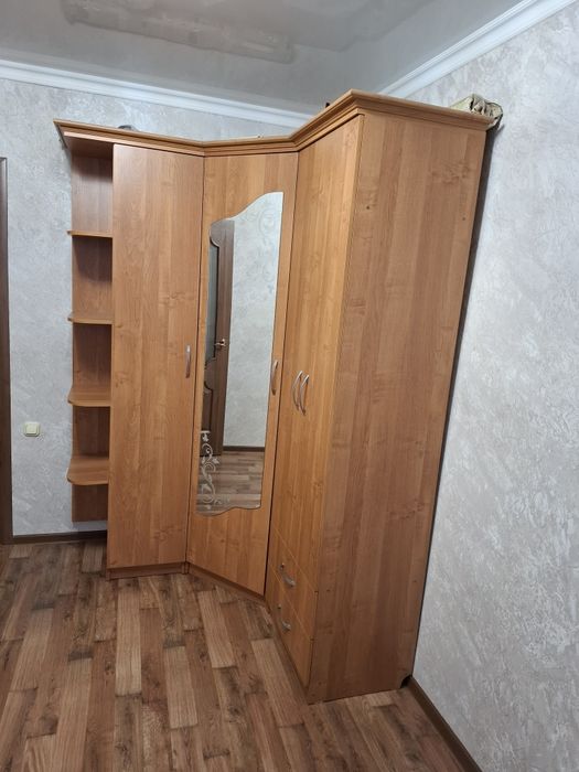 Продам бельевой шкаф угловой
