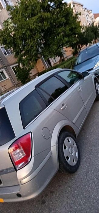 Vând Opel Astra h