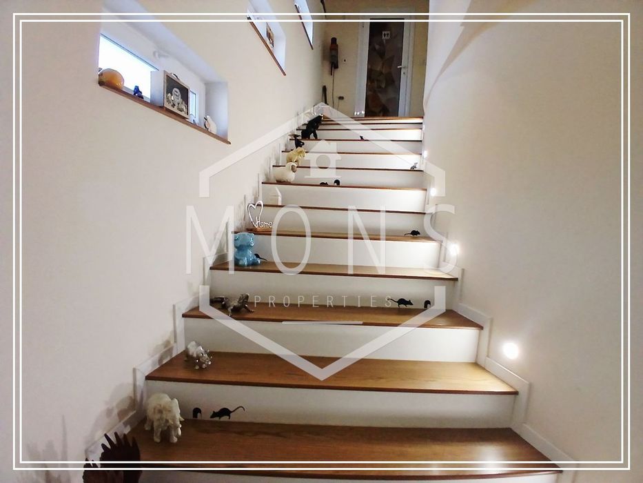 Продава се Тристаен апартамент в Лясковец - 140 кв.м за 1038 €/кв.м - Снимка #3