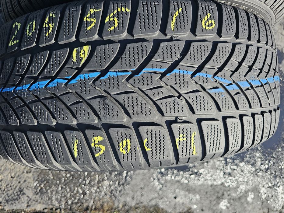 205 55 16 dunlop m+s