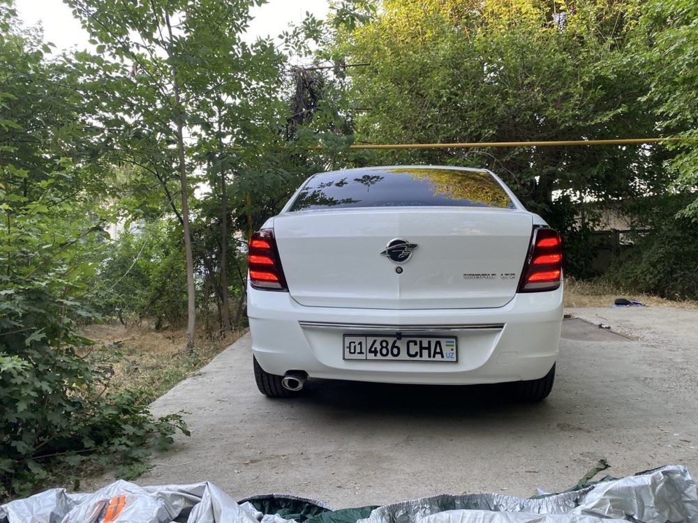 Машина сотилади!